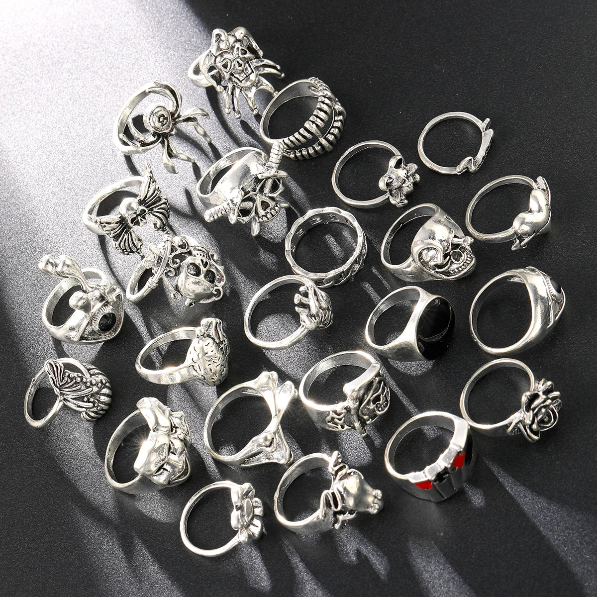 24 Pcs Gothic Unisex Ring Set