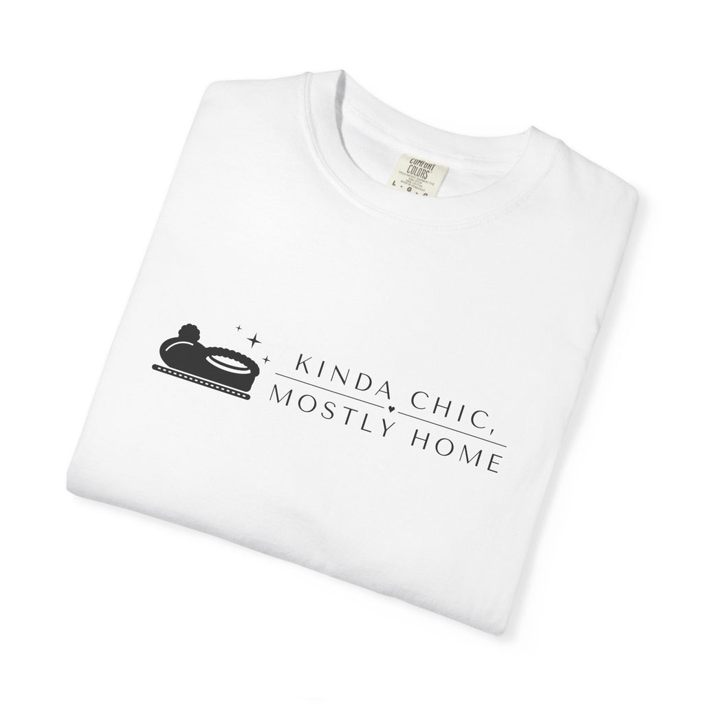Kinda Chic Mostly Home Minimal Editorial Tee